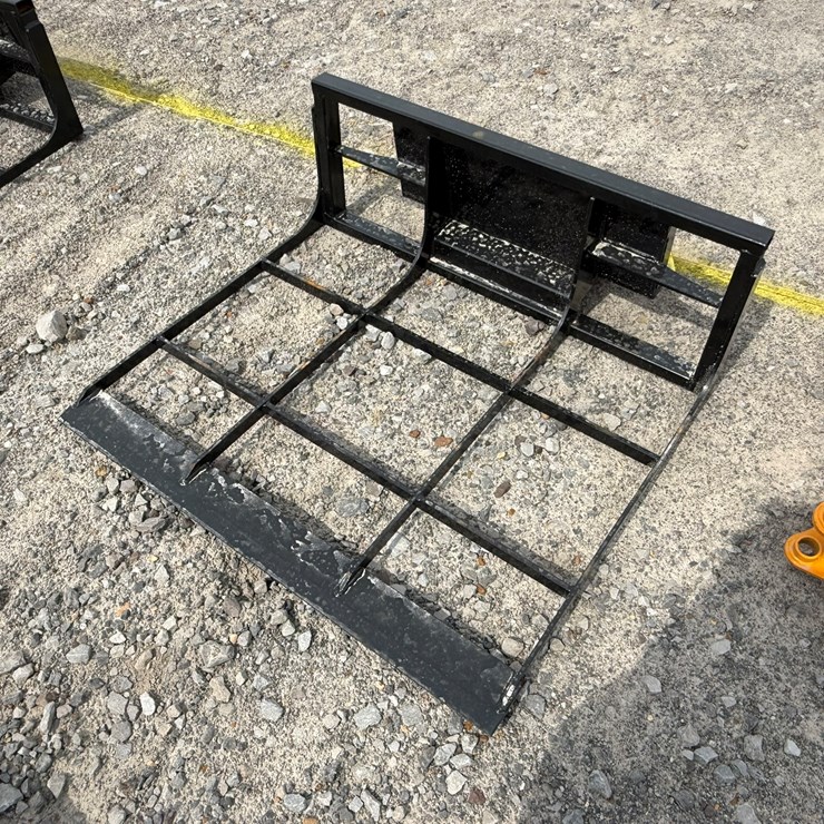#230 • #26324 • Unused GIYI 40" Mini Skid Steer Land Leveler PDW2507178
