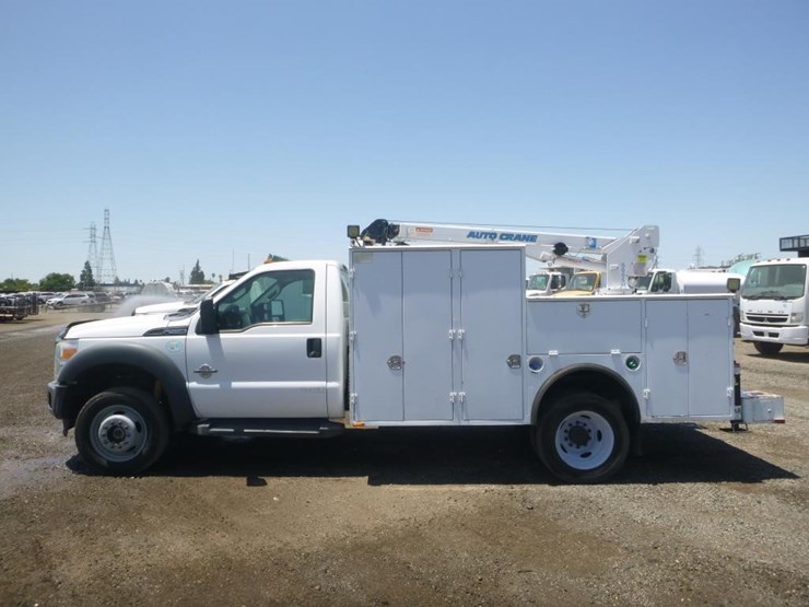 2015-ford-f550-image-5