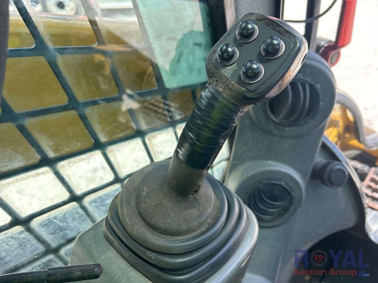 2014-caterpillar-289d-image-20