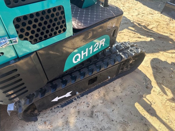 unused-cfg-qh12r-excavator-image-8