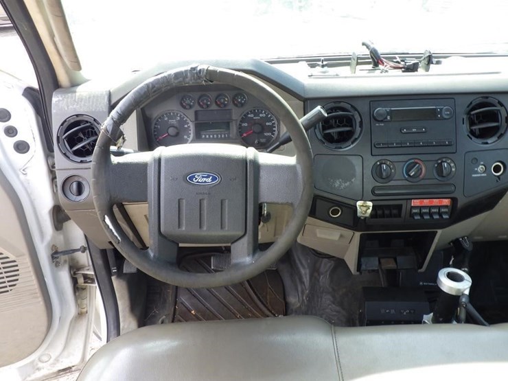 2008-ford-f550-image-7