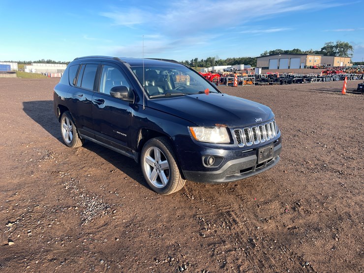 2012-jeep-compass-image-4