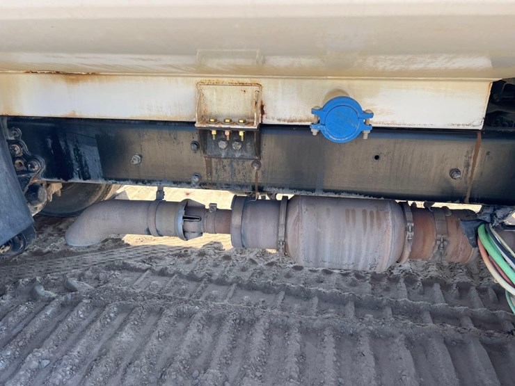 2012-international-durastar-4400-image-21