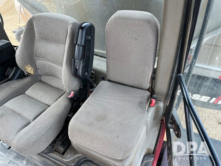 2015-case-ih-titan-4530-image-89