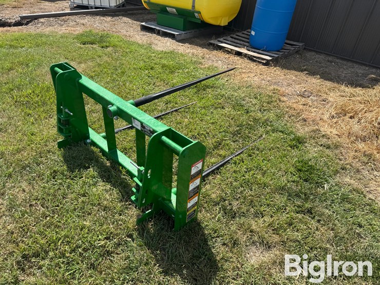 2021-john-deere-740-image-5