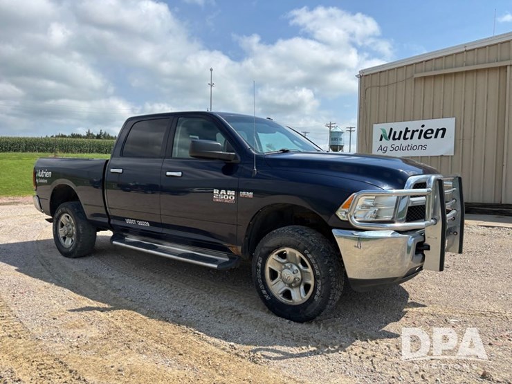 2014-dodge-ram-2500-image-13