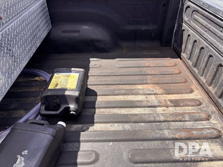 2016-dodge-ram-2500-image-29