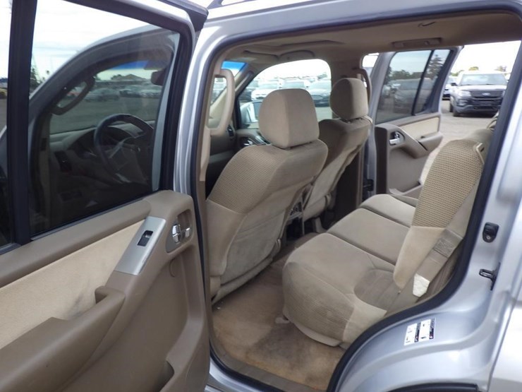 2006-nissan-pathfinder-image-7