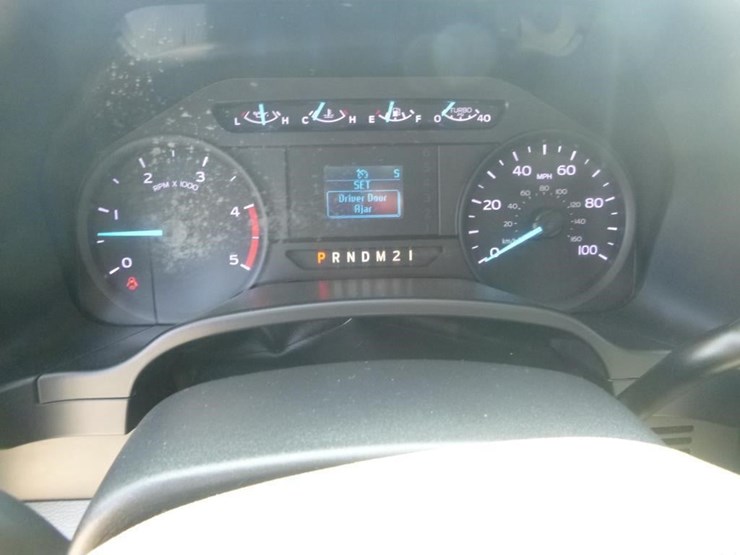 2018-ford-f550-image-21