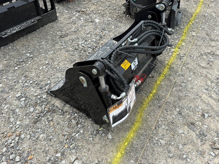 #230-•-#26327-•-unused-giyi-39"-mini-skid-steer-bucket-fxkhd392507234-image-2
