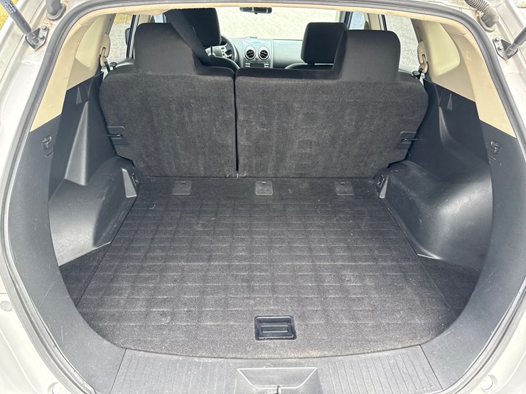 2012-nissan-rogue-image-13