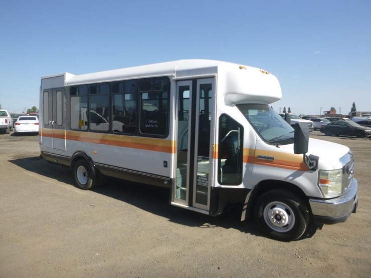 2008-ford-e450-image-2