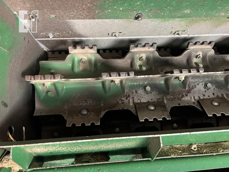 2021-john-deere-s790-image-48