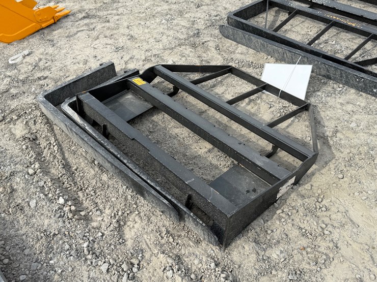 #2000-•-#26511-•-unused-mower-king-sa-skid-steer-forks-image-2