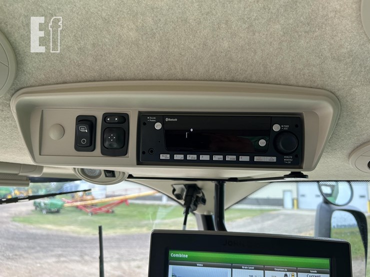 2024-john-deere-s790-image-70