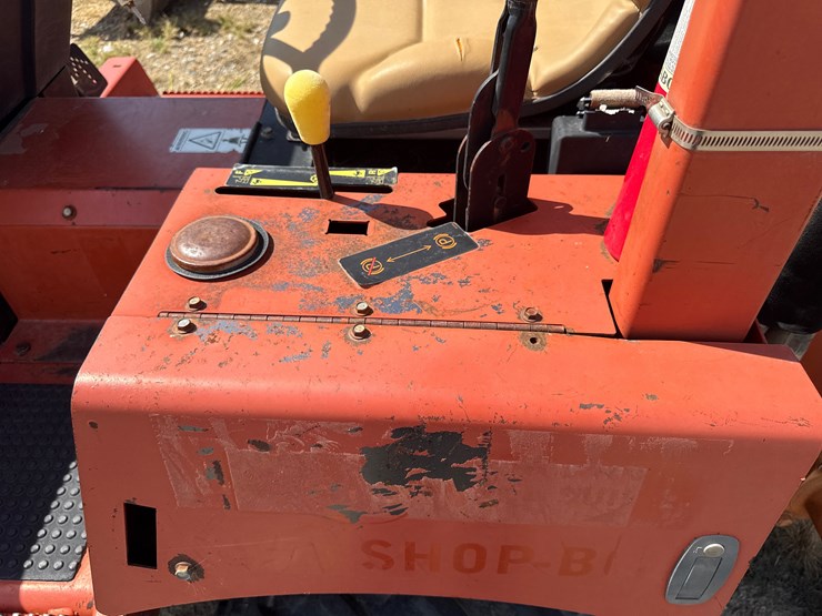 ditch-witch-rt40-image-22
