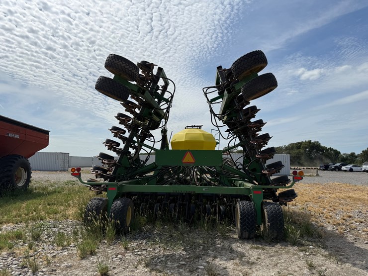 john-deere-1900-image-6
