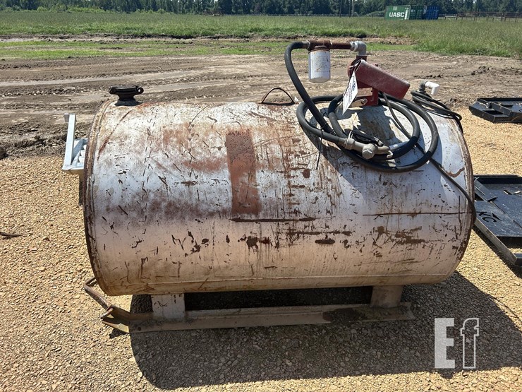 fuel-tank-250-gal.-image-1