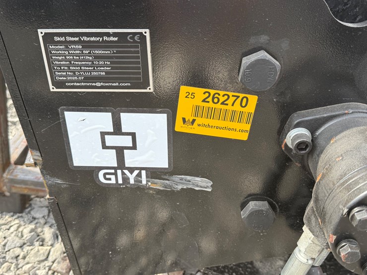 #2000-•-#26270-•-unused-giyi-69"-skid-steer-vibratory-roller-dyluj250788-image-12