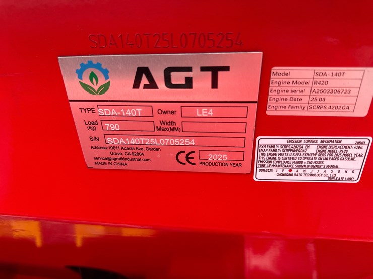 #220-•-#26504-•-unused-agt-sda-140t-crawler-loader-image-11