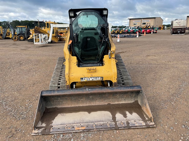 2012-caterpillar-279c2-image-5