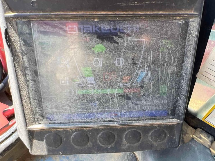 2018-takeuchi-tl12v2-image-41