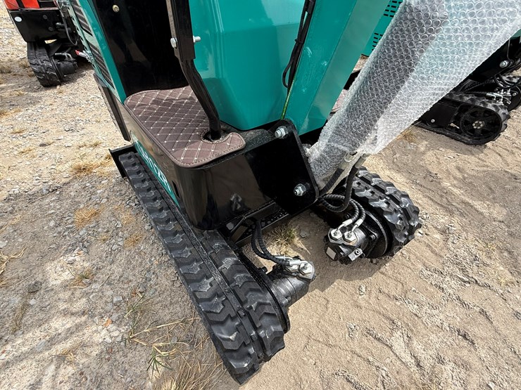 #220-•-#26495-•-unused-cfg-qh12rqh12r-mini-excavator-qh12r202507030543-image-19