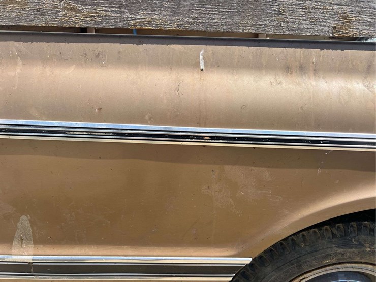 1969-chevy-c20-custom-camper-image-52