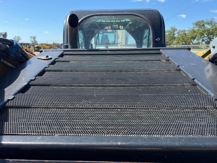 2018-caterpillar-299d2-image-22
