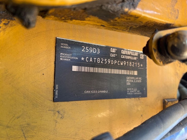 2022-caterpillar-259d3-image-24