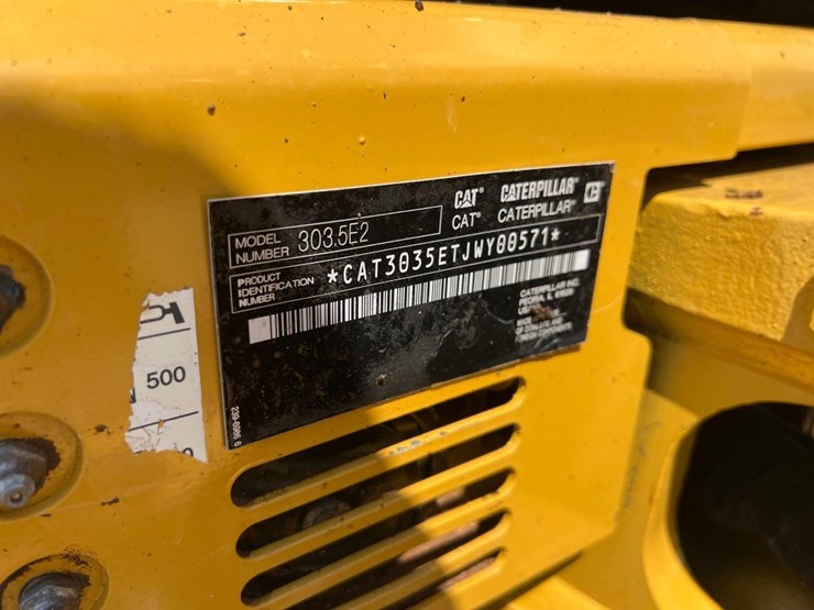 2016-caterpillar-303.5e2-cr-image-15