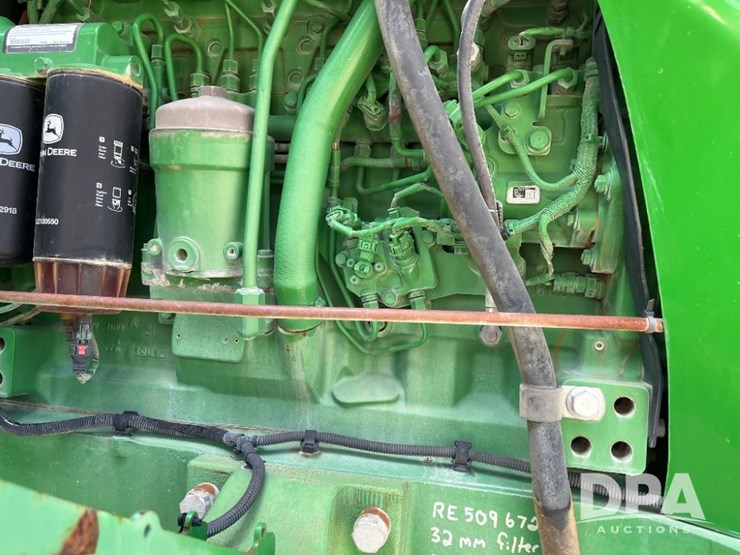2014-john-deere-r4038-image-34