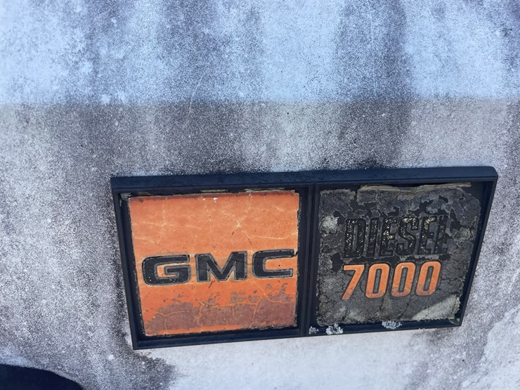 1985-gmc-7000-image-23
