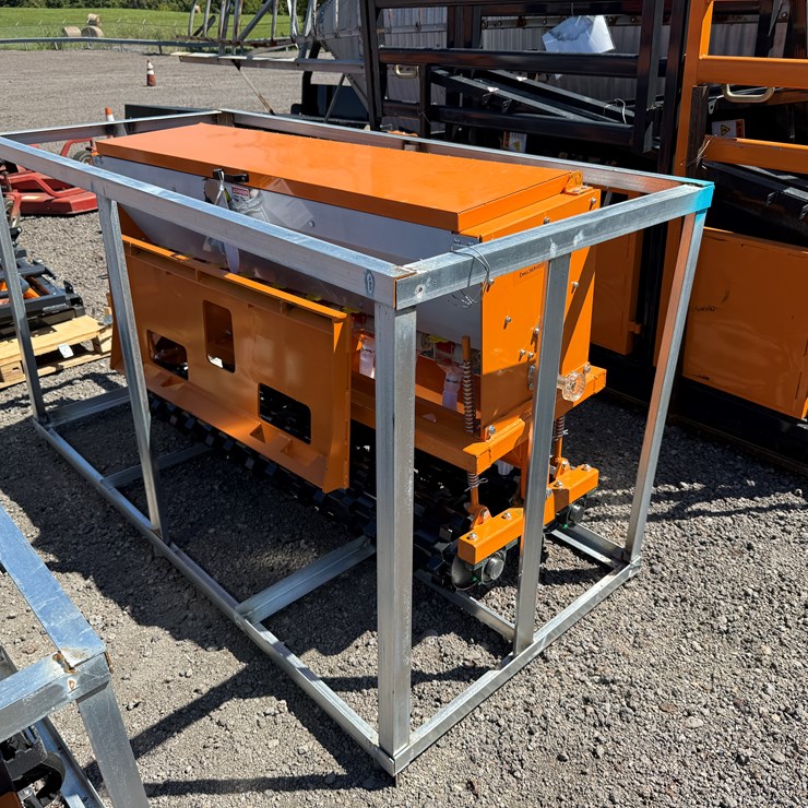 #27 • LANDHONOR 65" SKID STEER / 3 POINT HITCH SEEDER