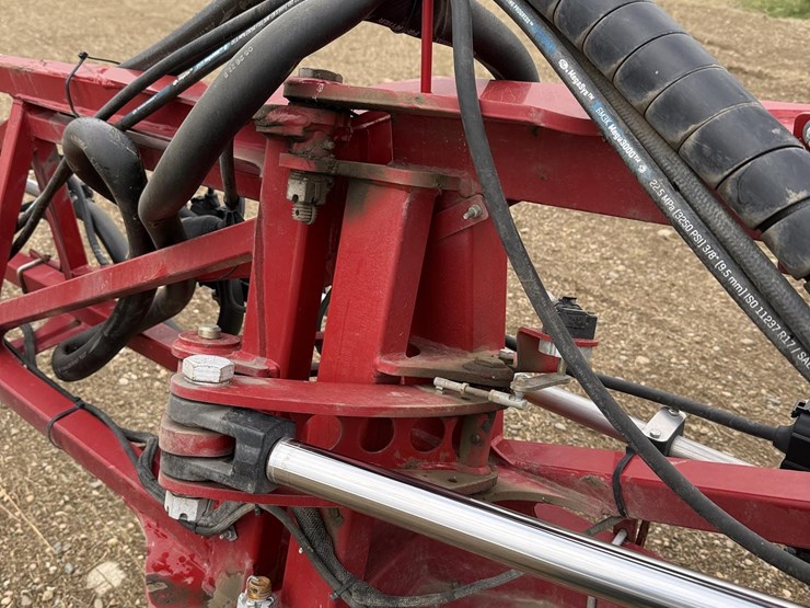 2020-case-ih-patriot-4440-image-22