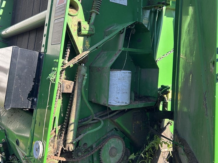 2003-john-deere-567-image-21