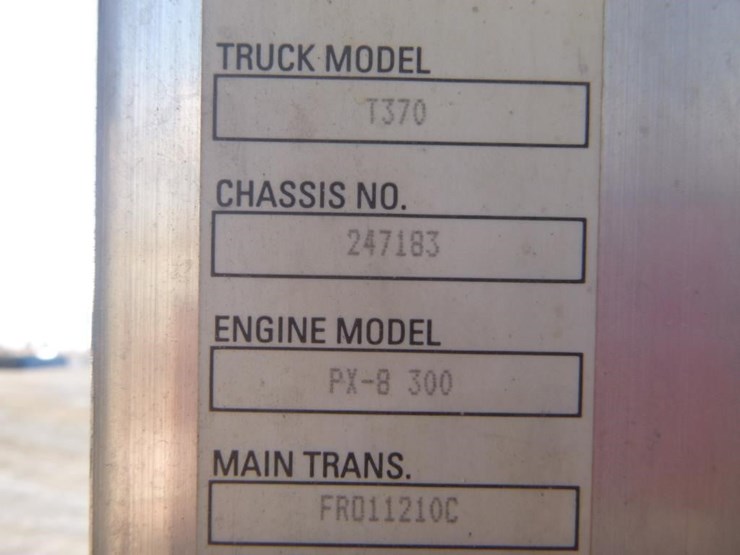 2009-kenworth-t370-image-29