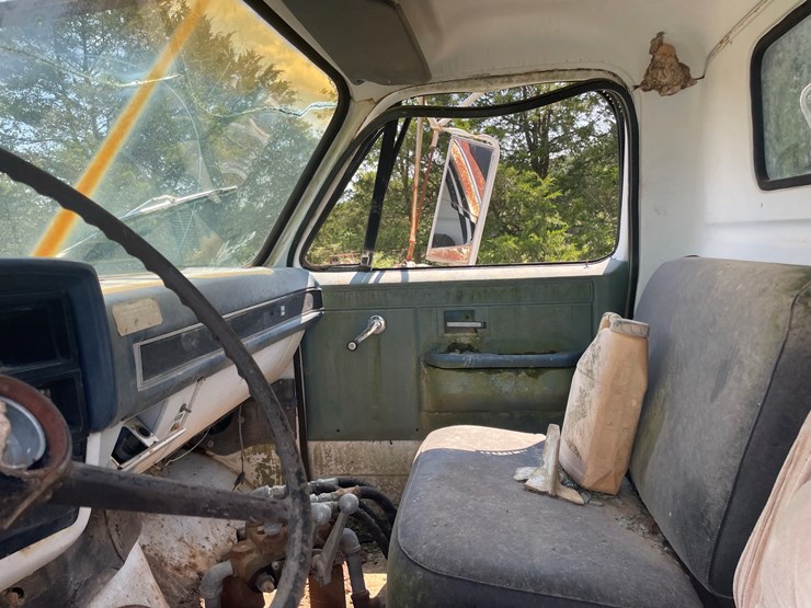 1985-gmc-7000-image-28