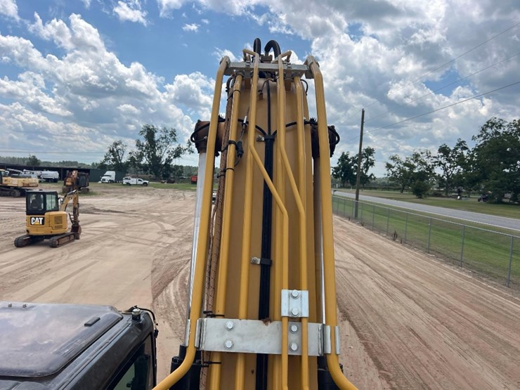 2022-caterpillar-317-image-20
