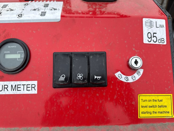 #220-•-#26505-•-unused-agt-ysrt14-stand-on-skid-steer-loader-ysrt142025l070143-image-12