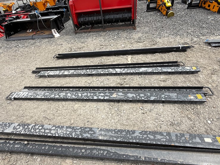 #2000-•-#26467-•-unused-visec-forklift-extension-rod-image-5