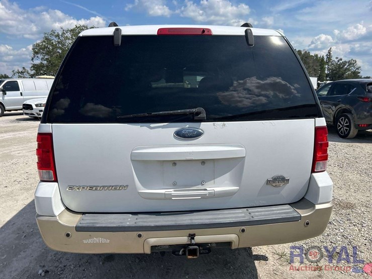 2006-ford-explorer-image-35