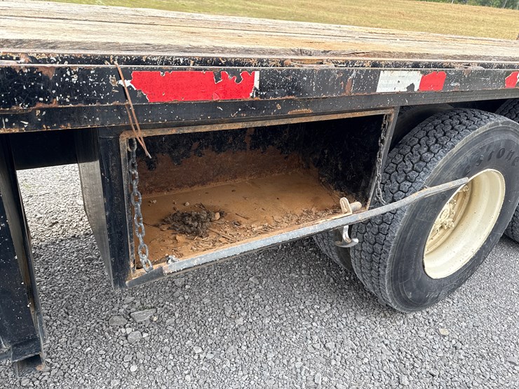 ford-l9000-image-18