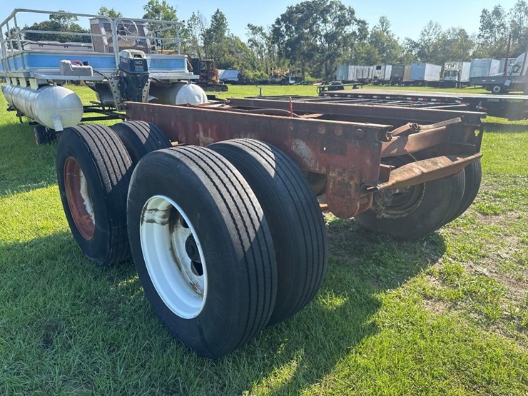 hutch-tandem-axle-image-5