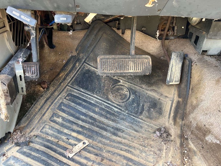 1985-dodge-ram-250-image-42