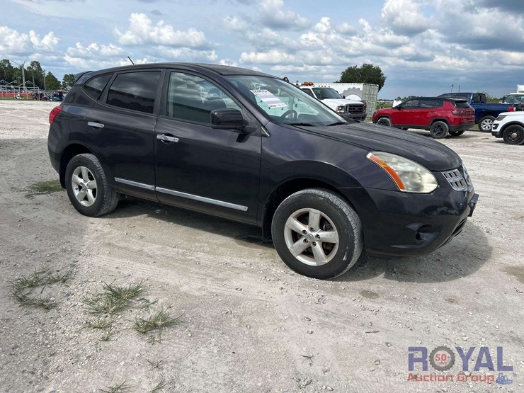 2013-nissan-rogue-image-2
