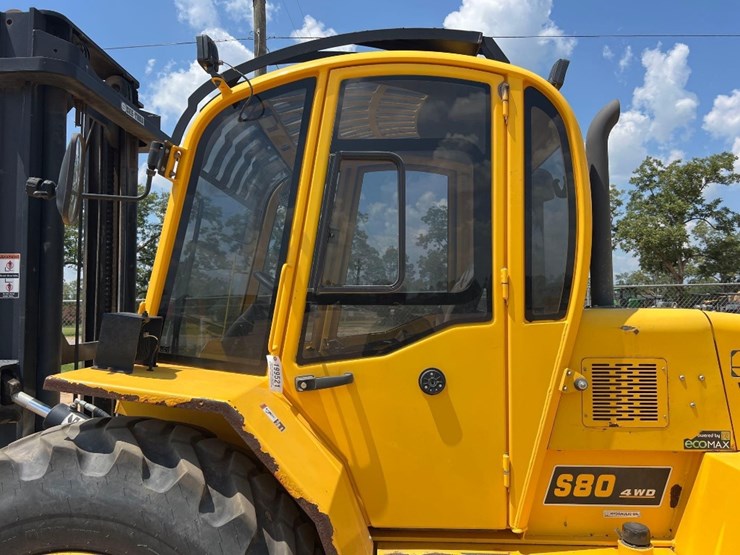 sellick-s80t4e-4ps-rough-terrain-forklift-image-10