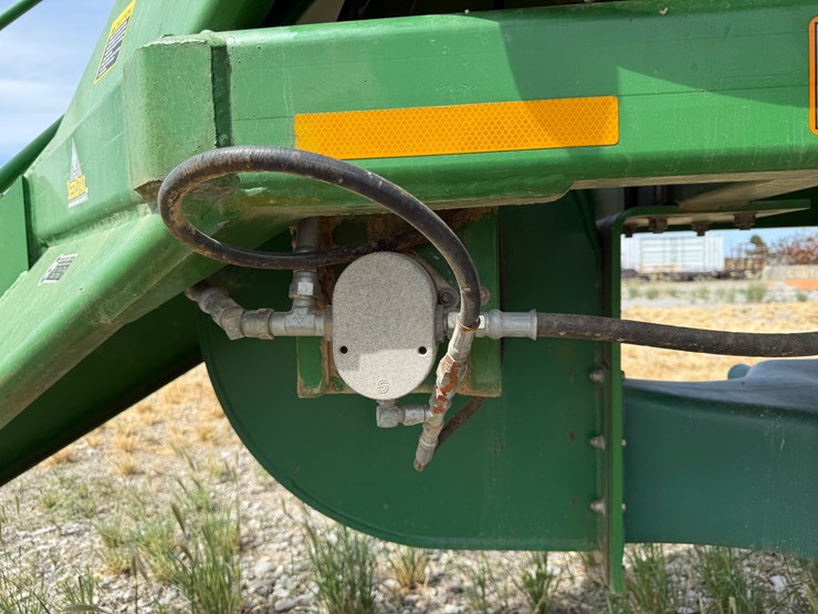 john-deere-1900-image-21