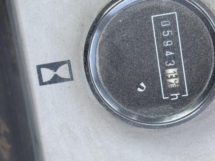 2005-deere-755c-image-62