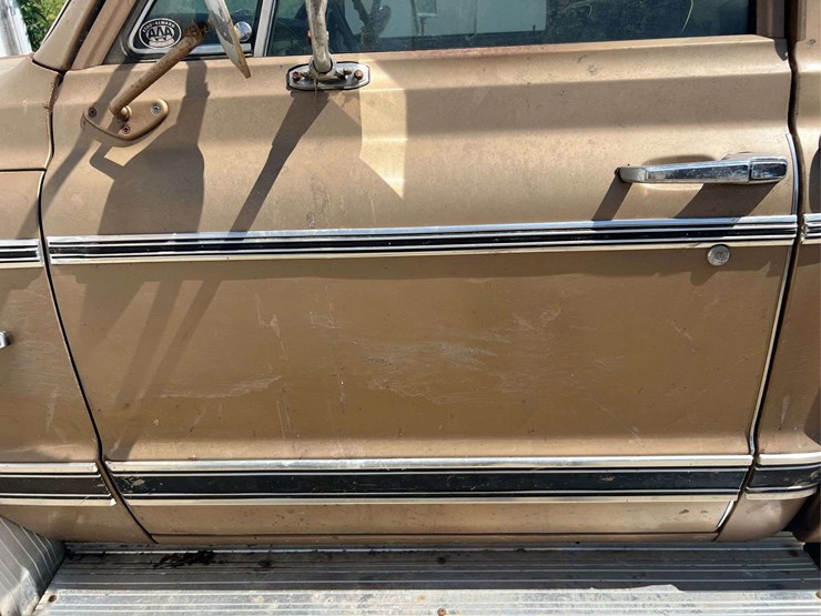 1969-chevy-c20-custom-camper-image-40